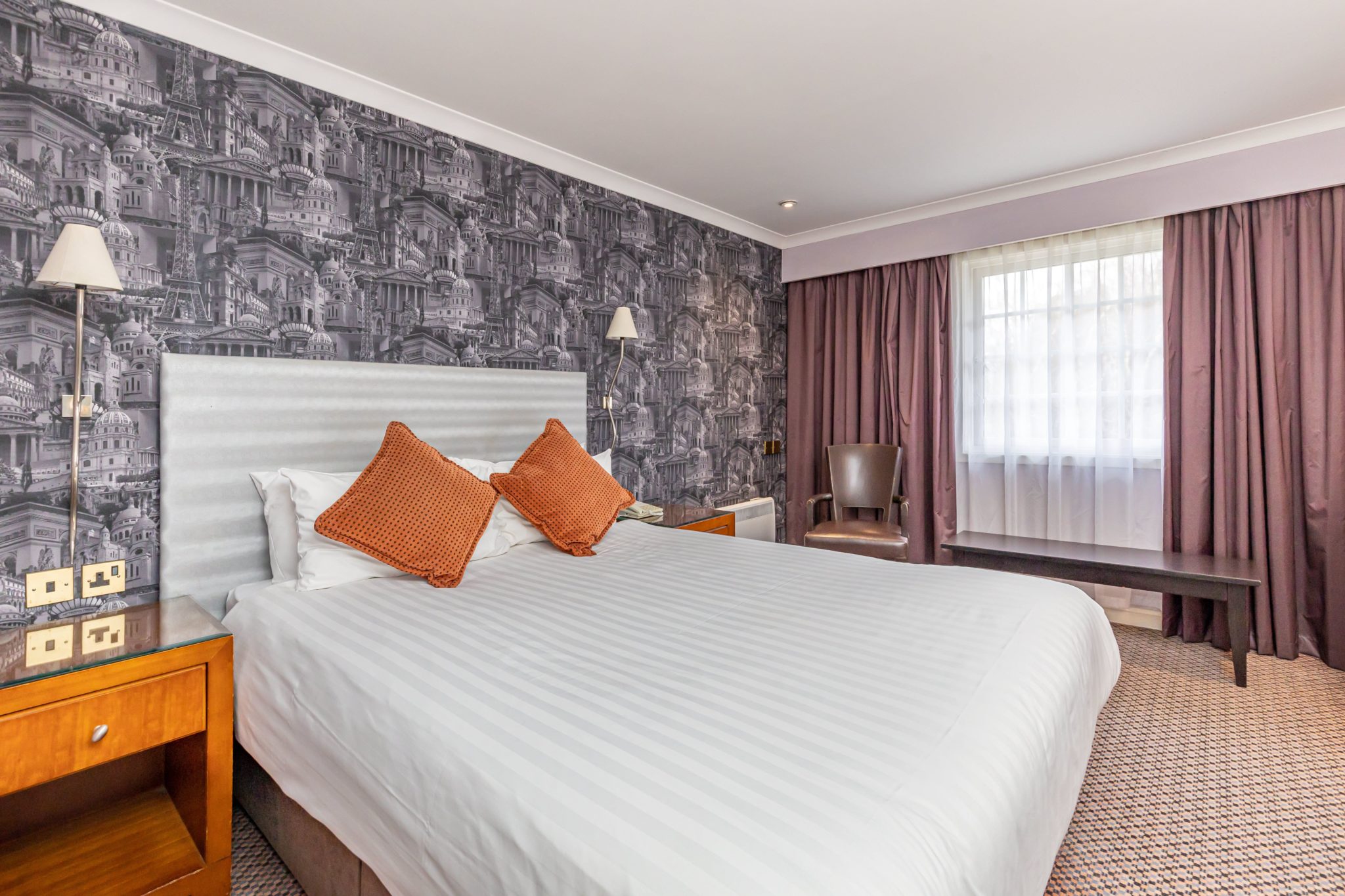 Double bed in a classic bedroom at mercure manchester piccadilly hotel